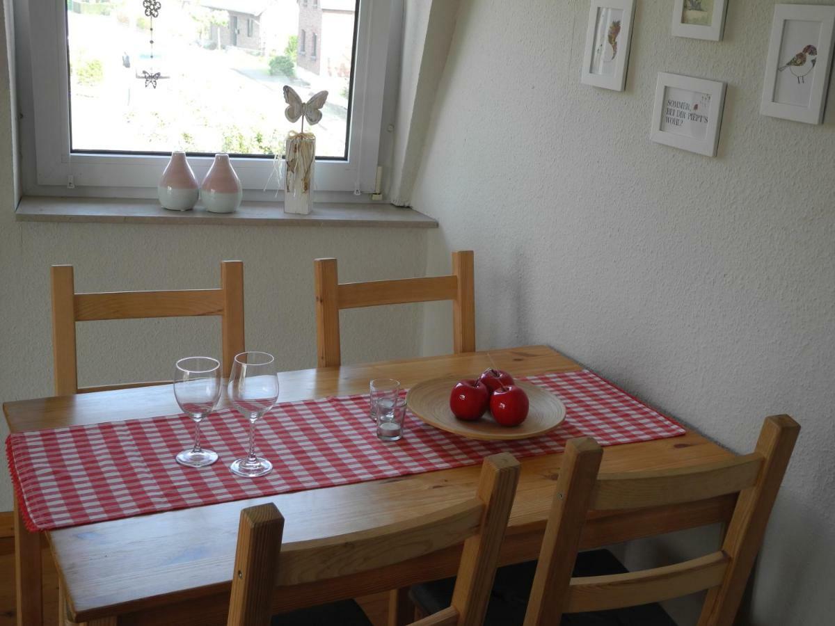 Ferienwohnung Spatzennest Wesel  Luaran gambar
